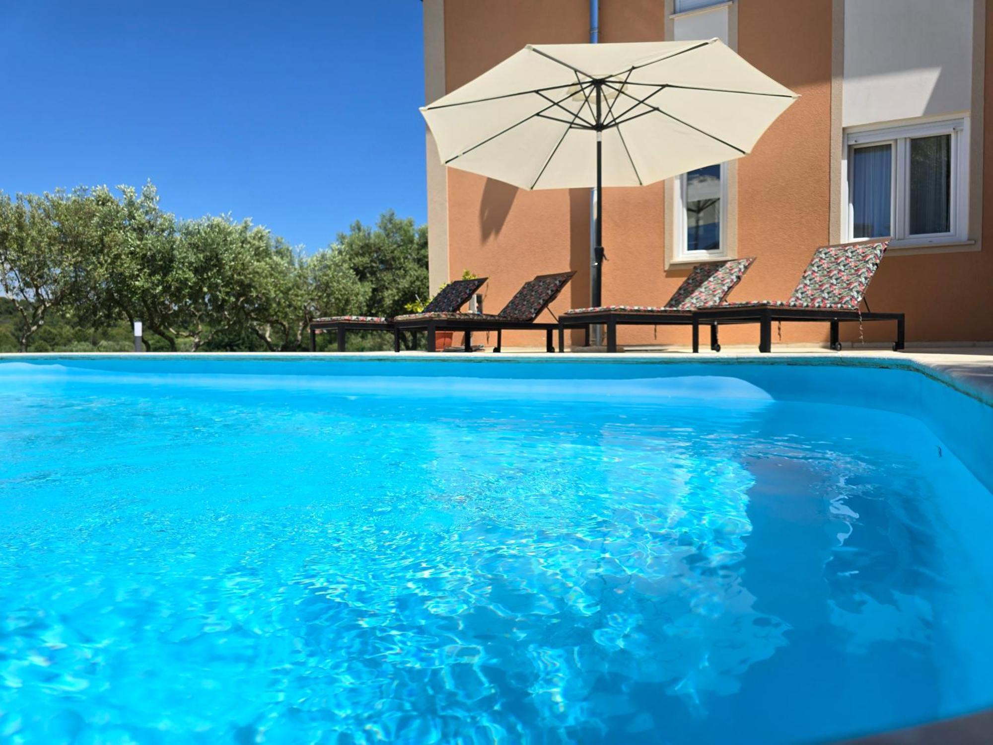 Olive Garden, Apartment With A Private Pool Banjole Kültér fotó