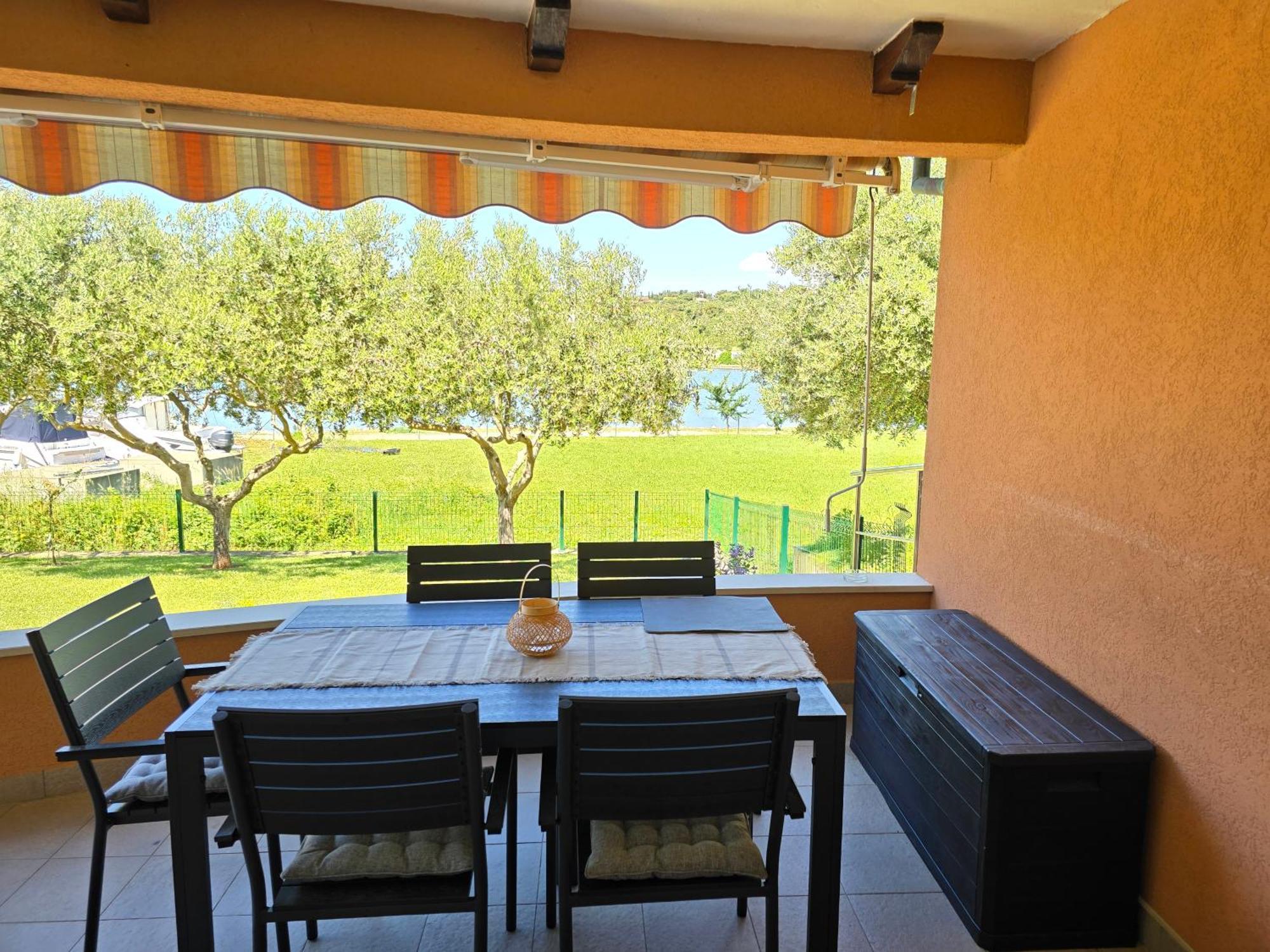Olive Garden, Apartment With A Private Pool Banjole Kültér fotó